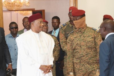 Mahamadou Issoufou, médiateur de la Cédéao au Burkina, satisfait de la visite de la Cédéao