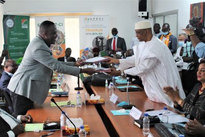 Le Fonds de Solidarité Africain et la Fédération ivoirienne des PME signent un partenariat