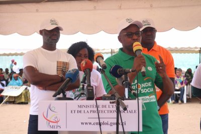 Le ministre Adama Kamara invite les acteurs du secteur informel à une adhésion massive à la CMU et au RSTI