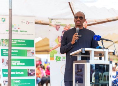 Actions gouvernementales en faveur des jeunes : 1,2 milliard FCFA annoncé en 2025 pour 3080 jeunes de la région des Grands Ponts