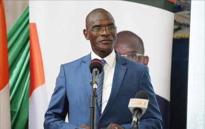 Modernisation de l’administration décentralisée : le ministre Vagondo Diomandé lance l’outil web de gestion de données et archivages numériques dénommé SYGIDAN-CTI