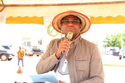 Le ministre des Ressources animales et halieutiques lance le système d’identification des animaux à Odienné