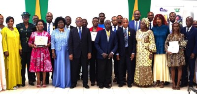 Prix national d’excellence 2023 : le ministre Koffi N’guessan récompense les 2e et 3e prix au niveau de l'Enseignement technique et de la Formation professionnelle