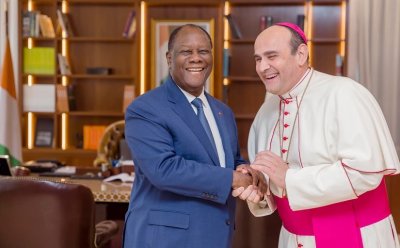 Le Nonce Apostolique Paolo Borgia fait ses adieux au Président Alassane Ouattara