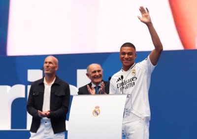 En direct du Bernabéu : Mbappé réalise son rêve dans un stade plein à craquer