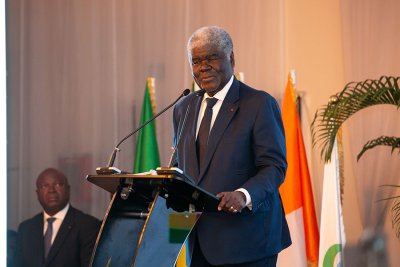 Employabilité des jeunes et des femmes de l'espace UEMOA :  le Premier Ministre, Robert Beugré Mambé, énumère plusieurs défis à relever