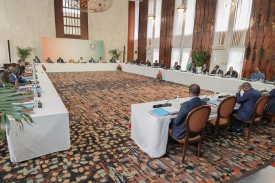 Côte d’Ivoire : le gouvernement annonce la réouverture des frontières terrestres fermées depuis mars 2020