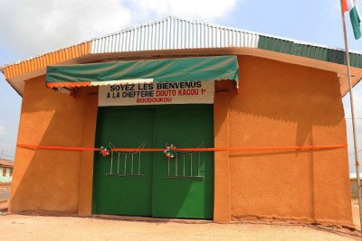 Le village de Boudoukou se dote d’un siège de la chefferie