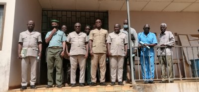 L’écotourisme pour aider à financer les activités de surveillance du parc national du Mont Sagbé (OIPR)