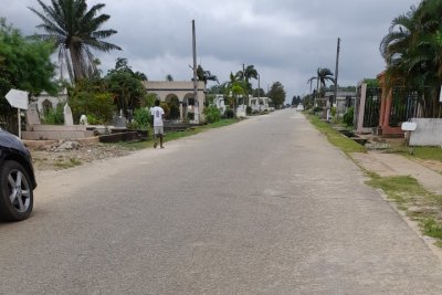 L’enquête du jeudi. Côte d'Ivoire. Les enfants qui se débrouillent dans les cimetières d'Abidjan