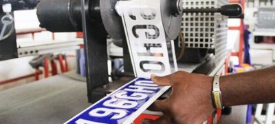 L’Etat ivoirien concède définitivement l’immatriculation et la pose des plaques de véhicules