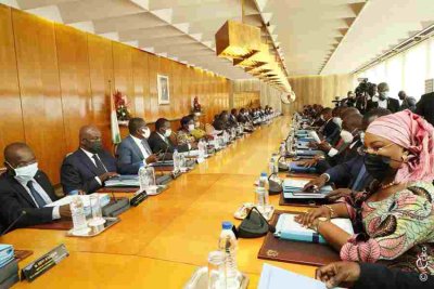 Lutte contre la corruption : le gouvernement met en place une plateforme de dénonciation dénommée « SPACIA »