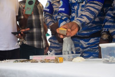 Lutte contre la drogue : la Gendarmerie sensibilise les habitants de Bingerville (Cité OPES)