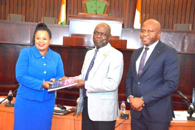 Lutte contre le changement climatique : un atelier de restitution du Rapport national sur le climat et le développement (CCDR) s'ouvre à l'Assemblée nationale