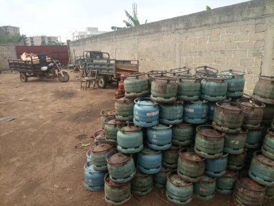 Lutte contre le transvasement illégal de gaz butane : 1 341 bouteilles saisies à Djorogobité (commune de Cocody)