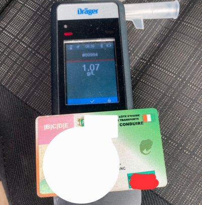 Lutte contre l’incivisme routier: un conducteur intercepté à Abidjan avec un taux de 1,07 g d’alcool dans le sang