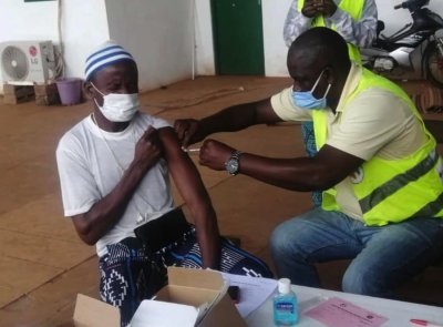 Man: la direction des Transports initie une opération de vaccination contre la COVID-19