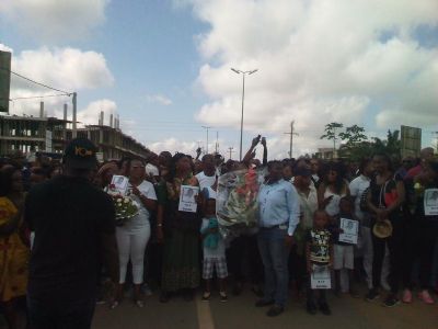 A Abidjan, plus de 500 personnes rendent un ultime hommage au 