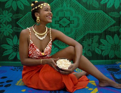 Côte d’Ivoire/Cinéma: l’Ivoirienne Maud Guerard remporte le défi du monologue Africain en Ouganda