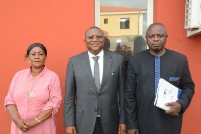 Super Ebony 2009, Jean-Roch Kouamé reçoit officiellement les clés de sa nouvelle villa