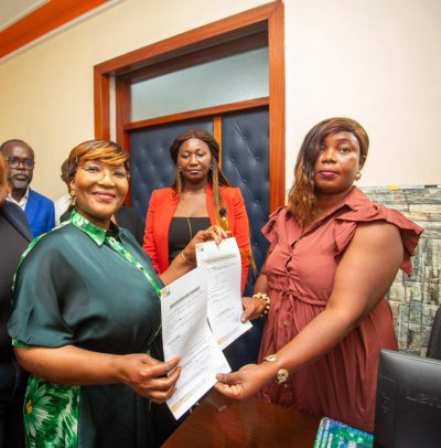 Médias : Marie-Laure N’Goran dépose officiellement son dossier de candidature à la présidence de l’UNJCI