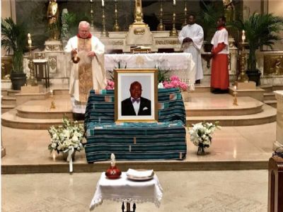 Le Ministre Marcel AMON-TANOH participe à la messe de requiem en mémoire de l’Ambassadeur Bernard TANOH-BOUTCHOUE, Représentant permanent de la Côte d’Ivoire auprès des Nations Unies.