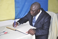 Paul Koffi Koffi ferme les mines à Angovia