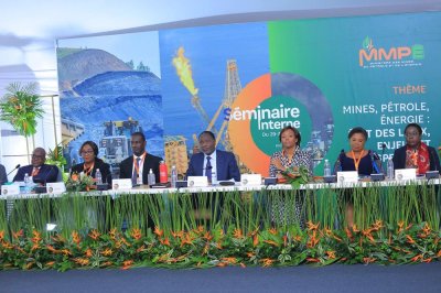 Un séminaire sur le bilan et les perspectives des secteurs des Mines, du Pétrole et de l’Energie ouvert à Abidjan