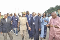 San-Pedro : le ministre des Transports Touré Gaoussou visite les installations portuaires et aéroportuaires
