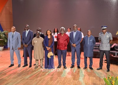 Musique : Noël Dourey revient sur scène avec un maxi single « Cherche pas à plaire »