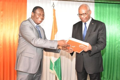 Nommé récemment à la tête de la Cour suprême du Bénin : Dassi Adossou rend visite au président du conseil constitutionnel ivoirien, Mamadou Koné