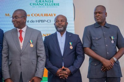 Ordre du Mérite Commercial et Industriel: la confédération des Organisations de consommateurs de Côte d’Ivoire (COC-CI) honorés