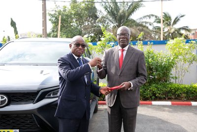 Partenariat ministère-Secteur privé : le ministre N'Guessan Koffi remet des véhicules au Conseil national des Branches Professionnelles et au Comité paritaire de Pilotage
