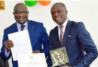 Ministère des Sports et des loisirs : Doué Noumandiez reçoit son prix d’excellence 2015