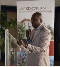 LES PME membres de la CCI CI s’imprègnent de la prévention et de la gestion du contentieux des marches publics par l’ANRMP -26 novembre 2015