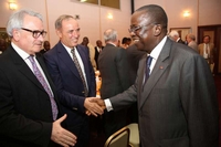 Relance economique : Le Premier ministre échange avec une délégation d’hommes d’affaires français