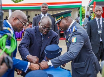 Police nationale : 467 élèves commissaires et officiers reçoivent leurs épaulettes