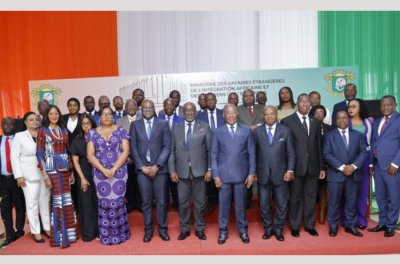 Présentation de vœux : le ministre Léon Adom appelle à œuvrer pour une diplomatie ivoirienne plus performante en 2025