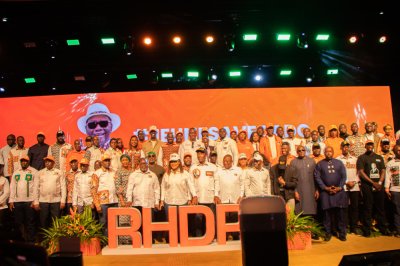 Présidentielle 2025 : l'équipe de campagne d'Alassane Ouattara chargée des jeunes investie 