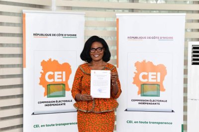 Présidentielle 2025 : Pauline Papoin dépose sa candidature et promet une Côte d’Ivoire fondée sur la justice, la solidarité et la prospérité