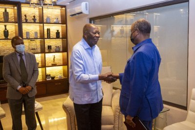 Processus électoral en Côte d'Ivoire : Laurent Gbagbo échange avec le Représentant spécial de l’ONU