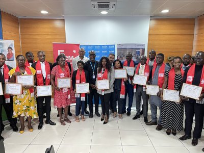 Programme d’Excellence en Gestion d’Entreprises (PEGE) : Ecobank Côte d’Ivoire, GIZ et BEM célèbrent leurs diplômés