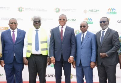 Projet immobilier : le Premier ministre Beugré Mambé salue la générosité du Chef de l’État en faveur des acteurs des médias