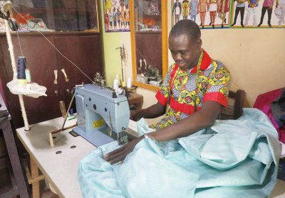 Projet spécial Emploi jeunes : le Coordonnateur Général du PSGouv, Non Karna Coulibaly, échange avec de nombreux bénéficiaires des financements de projets à Ouangolodougou et à Ferkessédougou