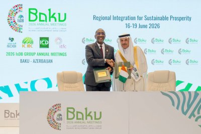 Prolongement de l’autoroute du nord de Tafiré à Ferkessédougou : la Côte d’Ivoire et la BID signent un accord de financement d’environ 130 milliards FCFA