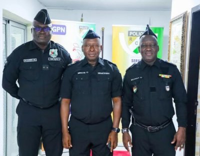 Promotion de quatre nouveaux contrôleurs généraux à la police nationale