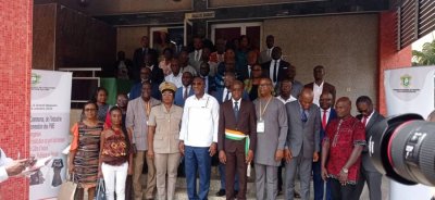 Promotion des produits locaux : le Ministre Souleymane Diarrassouba procède à l’ouverture de l’atelier sur l’institution du port des tenues « Made in Côte d’Ivoire » dans l’Administration publique et privée à Grand-Bassam