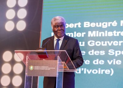 Promotion du contenu audiovisuel : le Premier Ministre Beugré Mambé invite les investisseurs à explorer les richesses culturelles, touristiques et artistiques