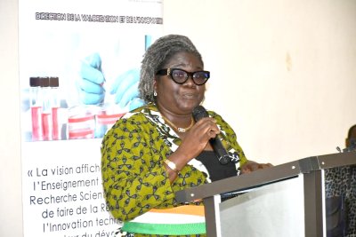 Recherche scientifique : le gouvernement mise sur la recherche et l'innovation pour relancer la filière maïs