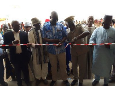 Région de la Bagoué : le Président du Conseil Régional  SIAMA Bamba a procédé à la remise de plusieurs infrastructures de base